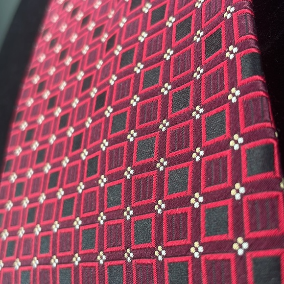 Boulevard Club Necktie - Picture 3 of 6